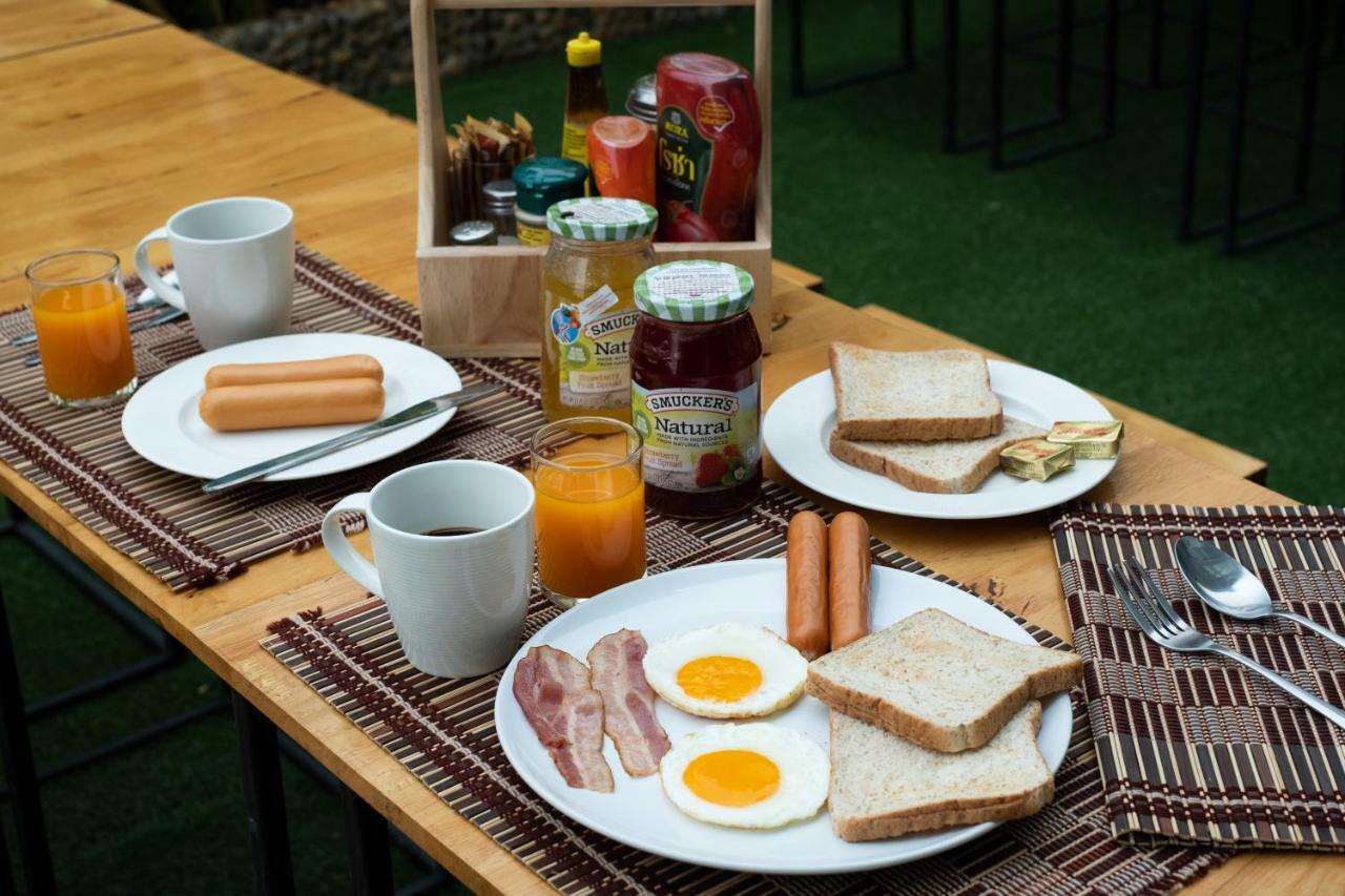 Km Hotel Chiang Mai Zewnętrze zdjęcie
