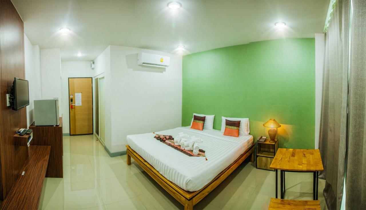 Km Hotel Chiang Mai Zewnętrze zdjęcie