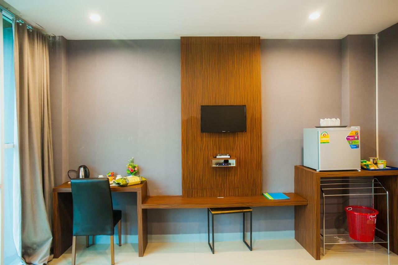 Km Hotel Chiang Mai Zewnętrze zdjęcie