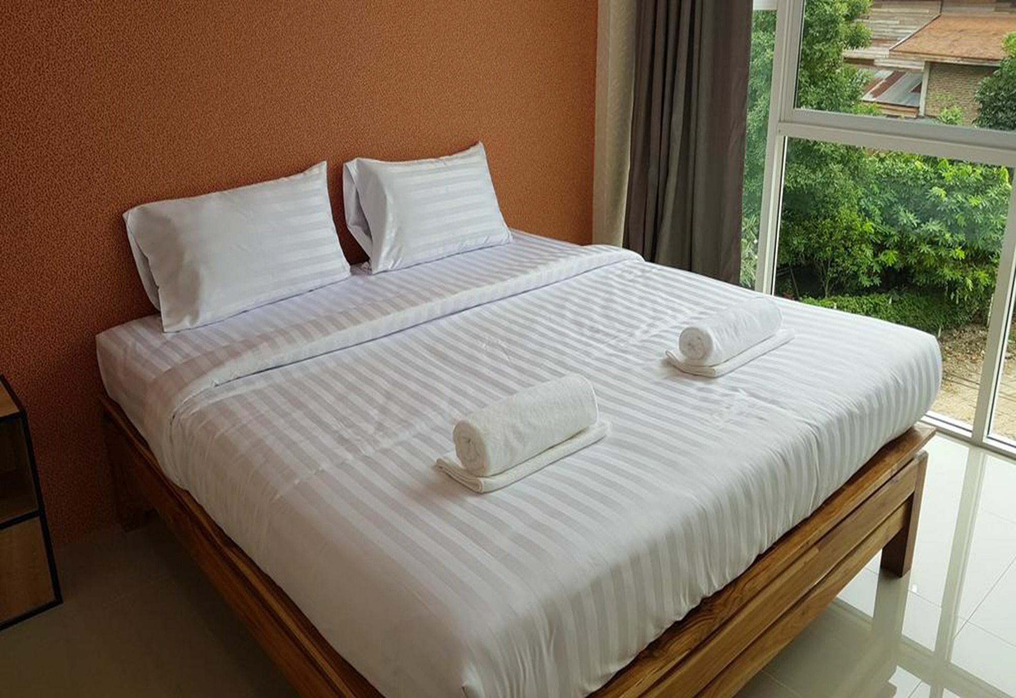 Km Hotel Chiang Mai Zewnętrze zdjęcie