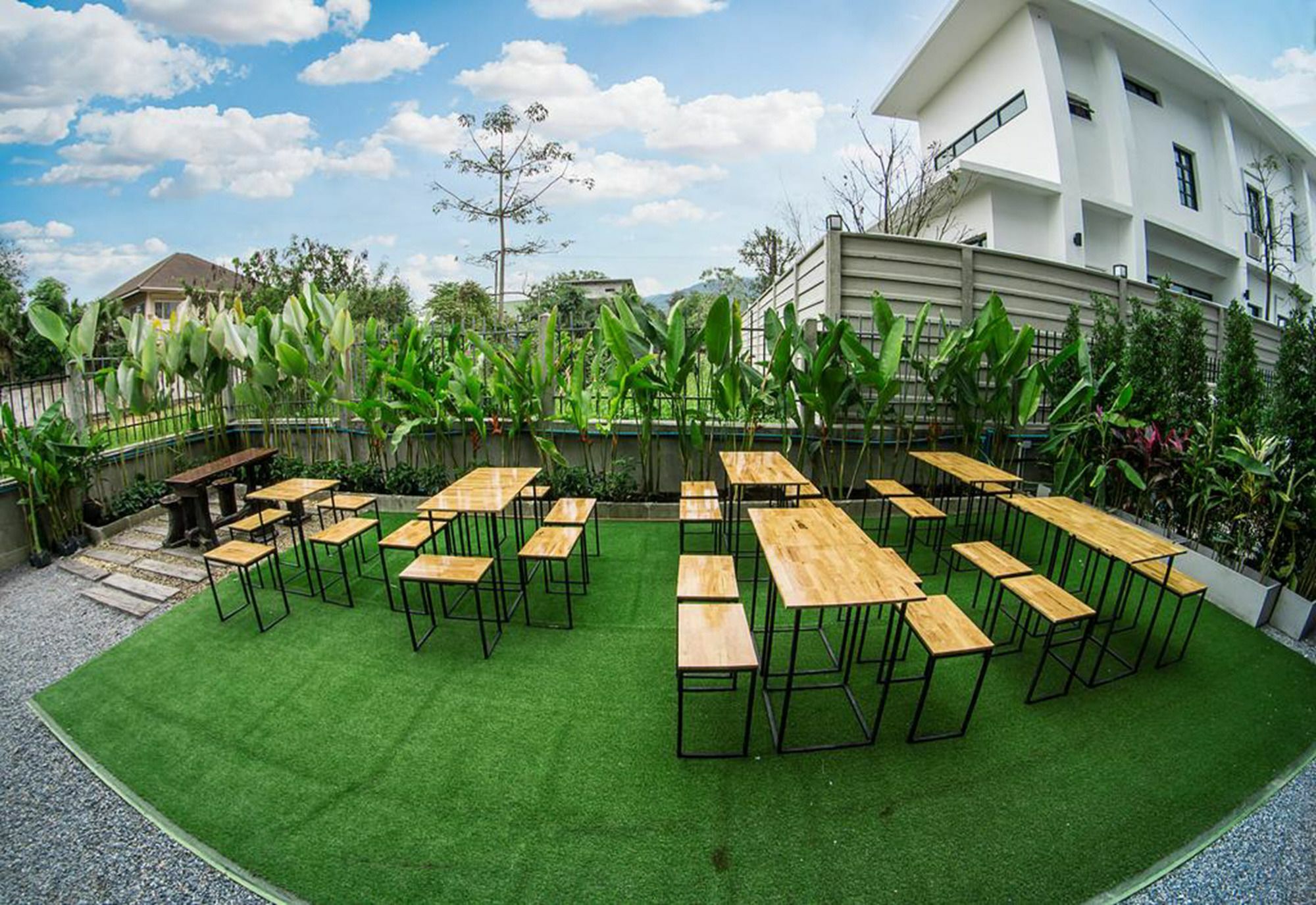 Km Hotel Chiang Mai Zewnętrze zdjęcie
