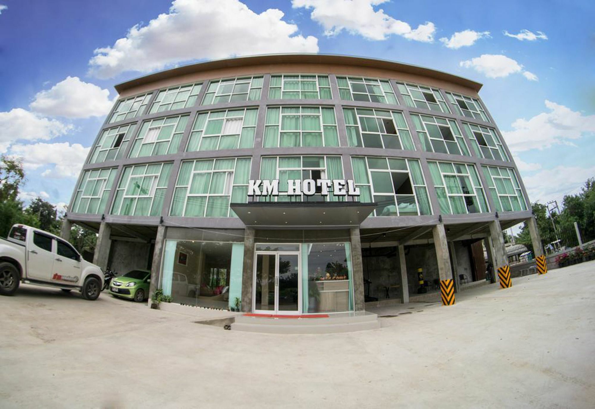 Km Hotel Chiang Mai Zewnętrze zdjęcie